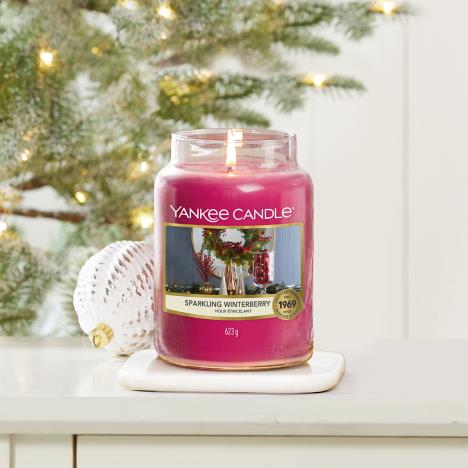 Yankee Candle Sparkling Winterberry Large Jar (1753640E) - Candle Emporium