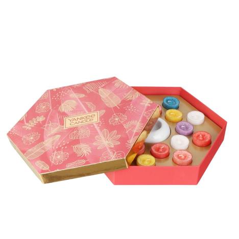 Yankee Candle 18 Tealight & Holder Gift Set  £17.99