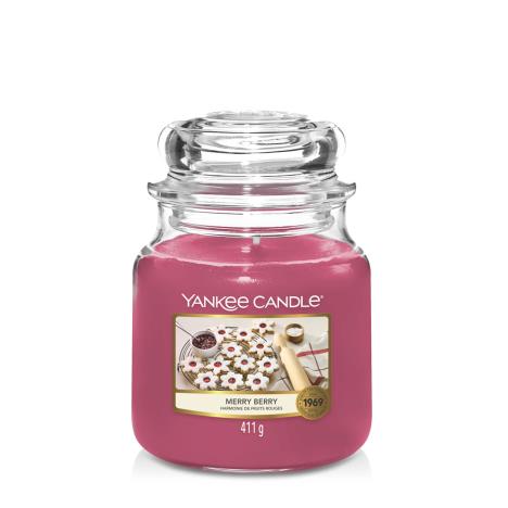 Yankee Candle Merry Berry Medium Jar  £12.41