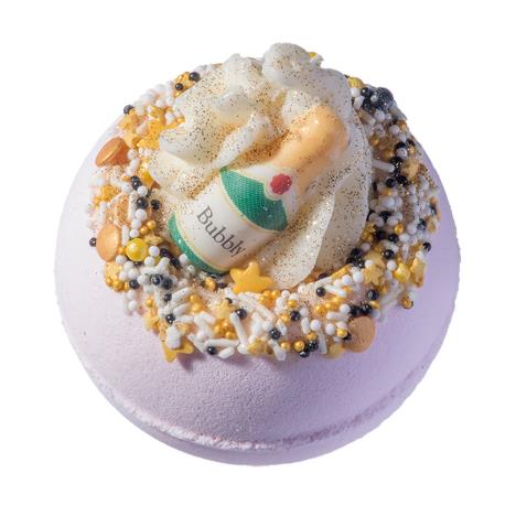 Bomb Cosmetics Fizz the Season Bath Blaster  £2.92