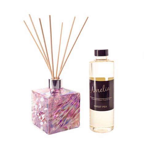 Amelia Art Glass Violet & White Square Reed Diffuser Gift Set   £35.99